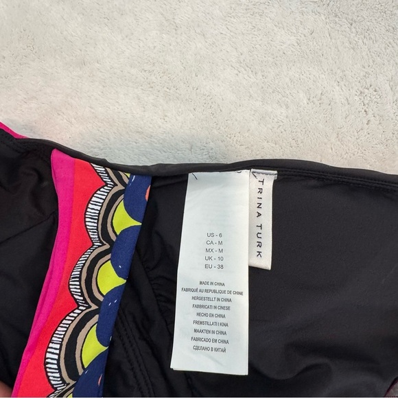Trina Turk Tanzania Scarf Plunge One Piece size 6 - Picture 8 of 11